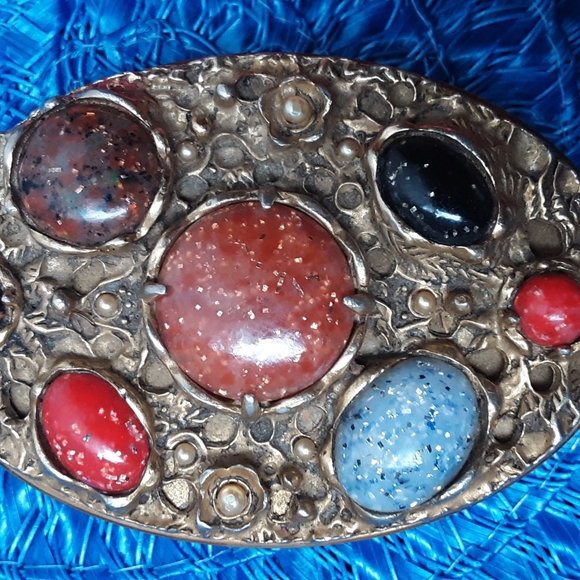 Rare Vintage Gilt Makeup Powder Puff Compact/with Multiple Color Stones - Picture 4 of 16